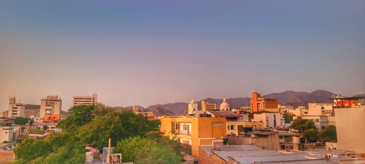 Hostel Santa Marta ภายนอก รูปภาพ